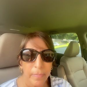 Meet your Posher, Sofia